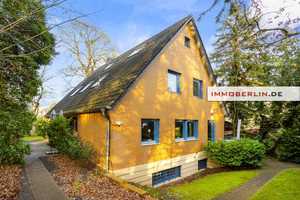 IMMOBERLIN.DE - Familienfreundliches Haus mit Villenambiente, Sonnenterrasse und idyllischem Garten – Berlin – Vorschaubild 3