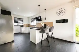 **Modernes Einfamilienhaus in ruhiger und begehrter Top-Lage**kurzfristig beziehbar** – Augsburg (Kreis) – Vorschaubild 9