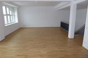 54 m² großes Wohnzimmer!!! - Exklusive 4-Raum-Maisonette mit vielen Extras – Ulmenstr. 3b, 9112 Kaßberg, Chemnitz – Vorschaubild 34