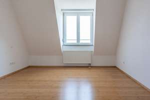 +++ Bergblick +++ 30 m² große Dachterrasse +++ lichtdurchflutet +++ – Die vollständige Adresse der Immobilie erhältst du vom Anbieter., 80689 Sankt Ulrich, München – Vorschaubild 5