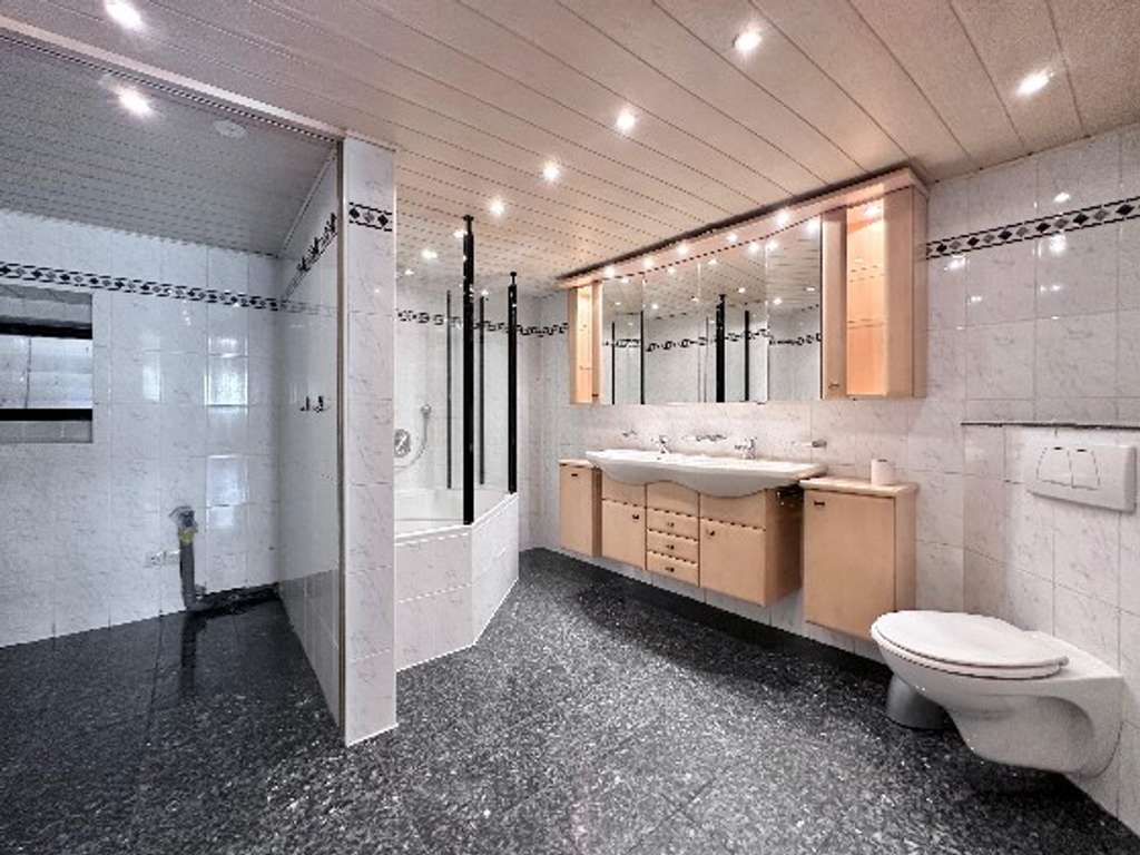 Immobilie in Lützelbach - Wohnen mit Charakter: Modernisiertes Einfamilienhaus in Lützelbach - Bild 1