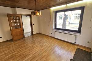 Renovierungsbedürftiges Reihenmittelhaus in Essen-Katernberg – Die vollständige Adresse der Immobilie erhältst du vom Anbieter., 45327 Katernberg, Essen – Vorschaubild 3