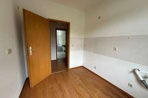 Helle 2-Zimmer-Wohnung in Chemnitz - Ideal für Singles oder Paare! – Augustusburger Straße 151, 9126 Sonnenberg, Chemnitz – Vorschaubild 3