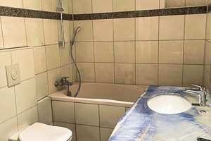 Großzügige 5,5-Zimmer-Dachgeschosswohnung mit Wintergarten und Aufzug direkt in die Wohnung – 44135 Kaiserbrunnen, Dortmund – Vorschaubild 17