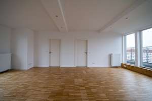 Exklusive 3-Zimmer Dachgeschosswohnung in Berlin Prenzlauer Berg - provisionsfrei ! – Bornholmer Str. 78, 10439 Prenzlauer Berg, Berlin – Vorschaubild 4