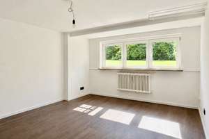 Charmante 3-Zimmer-Wohnung mit Terrasse und eigenem Garten! – Parkstraße 1, 82343 Pöcking – Vorschaubild 5