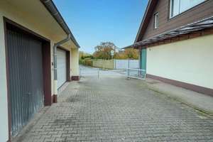 **Wohnen & Arbeiten unter einem Dach: 2 Wohneinheiten + Ladenlokal + 3 Garagen + Ausbaureserve** – Die vollständige Adresse der Immobilie erhältst du vom Anbieter., 50181 Bedburg – Vorschaubild 30