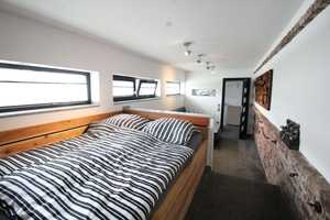 Rarität! Kernsaniertes Loft im Hinterhof mit Wintergarten, Sauna und Garage + Einliegerwohnung!  – Solingen – Vorschaubild 17