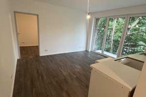 Stilvolle, neuwertige 2-Zimmer-Wohnung mit Balkon in Hamburg – Hamburg – Vorschaubild 1