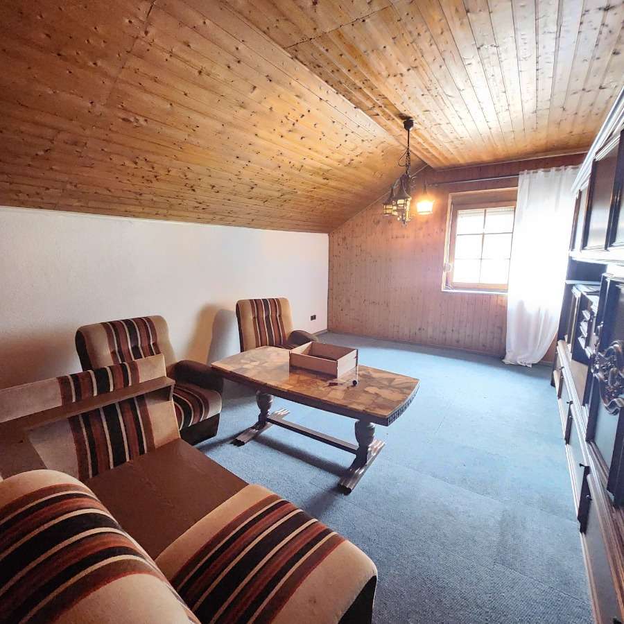 Immobilie in Obernheim-Kirchenarnbach - Freistehendes Einfamilienhaus in Obernheim-Kirchenarnbach – Ihr neues Zuhause mit Garten wartet - Bild 7