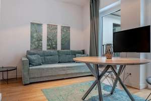 Charmante 2-Zimmer-Wohnung im Herzen von Berlin-Mitte – Die vollständige Adresse der Immobilie erhältst du vom Anbieter., 10117 Mitte (Ortsteil), Berlin – Vorschaubild 1