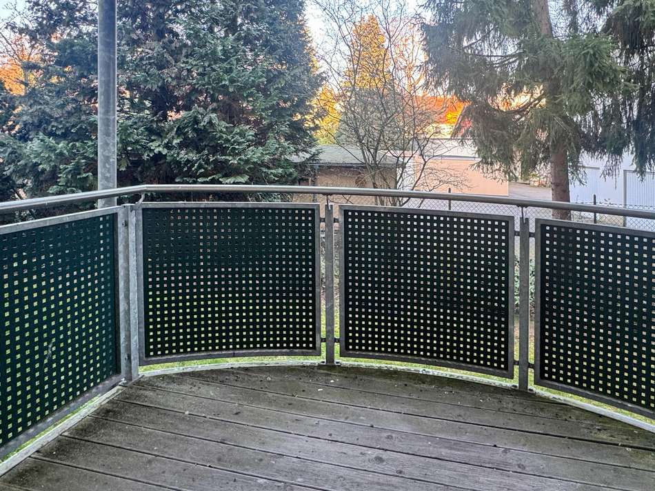 Balkon Gartenseite
