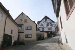 Erzählen Sie dieses Haus neu - 
Historisches Einfamilienhaus 
im Altort von Rieneck – Die vollständige Adresse der Immobilie erhältst du vom Anbieter., 97794 Rieneck – Vorschaubild 3