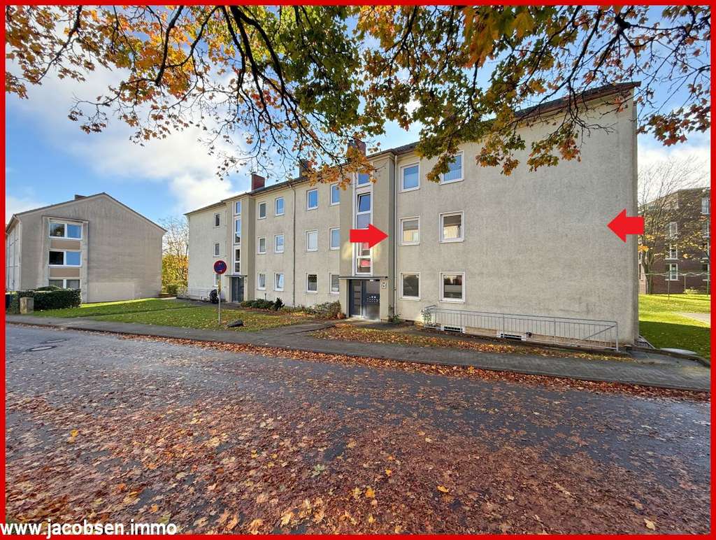 Immobilie in Schleswig - Zentral, aber dennoch ruhig gelegen - komfortable 4-Zimmer-Wohnung mit Balkon im Herzen Schleswigs - Bild 2