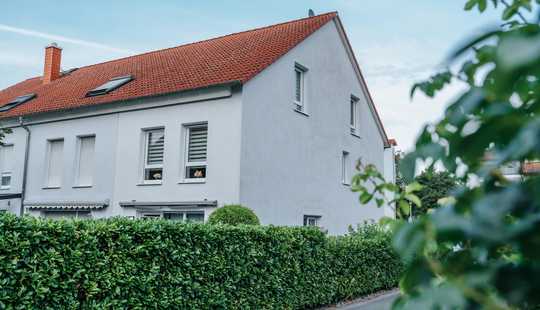 Bild von Gepflegtes Eck-Reihenhaus in ruhiger Lage: Top-Anbindung im Rhein-Main-Gebiet