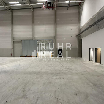Logistikhalle mit ca. 20.000 m² Hallenfläche | RUHR REAL