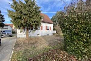 Für Investoren -renoviertes 2-Fam.-Haus in Meckenbeuren – Die vollständige Adresse der Immobilie erhältst du vom Anbieter., 88074 Meckenbeuren – Vorschaubild 1