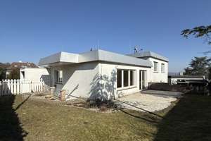 EIN PARADIES FÜR EINE FAMILIE MIT HUND! TOLLES EINFAMILIENHAUS IN TOPLAGE VON WI-KOHLECK – Die vollständige Adresse der Immobilie erhältst du vom Anbieter., 65199 Dotzheim, Wiesbaden – Vorschaubild 13