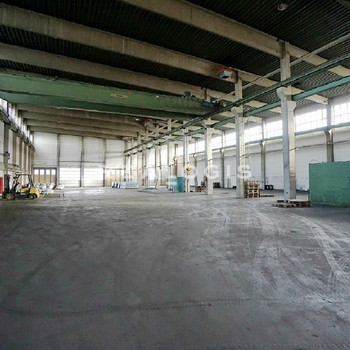 Lager/ Logistik - 7,40 - 14,50 m UKB - 8x Rampe