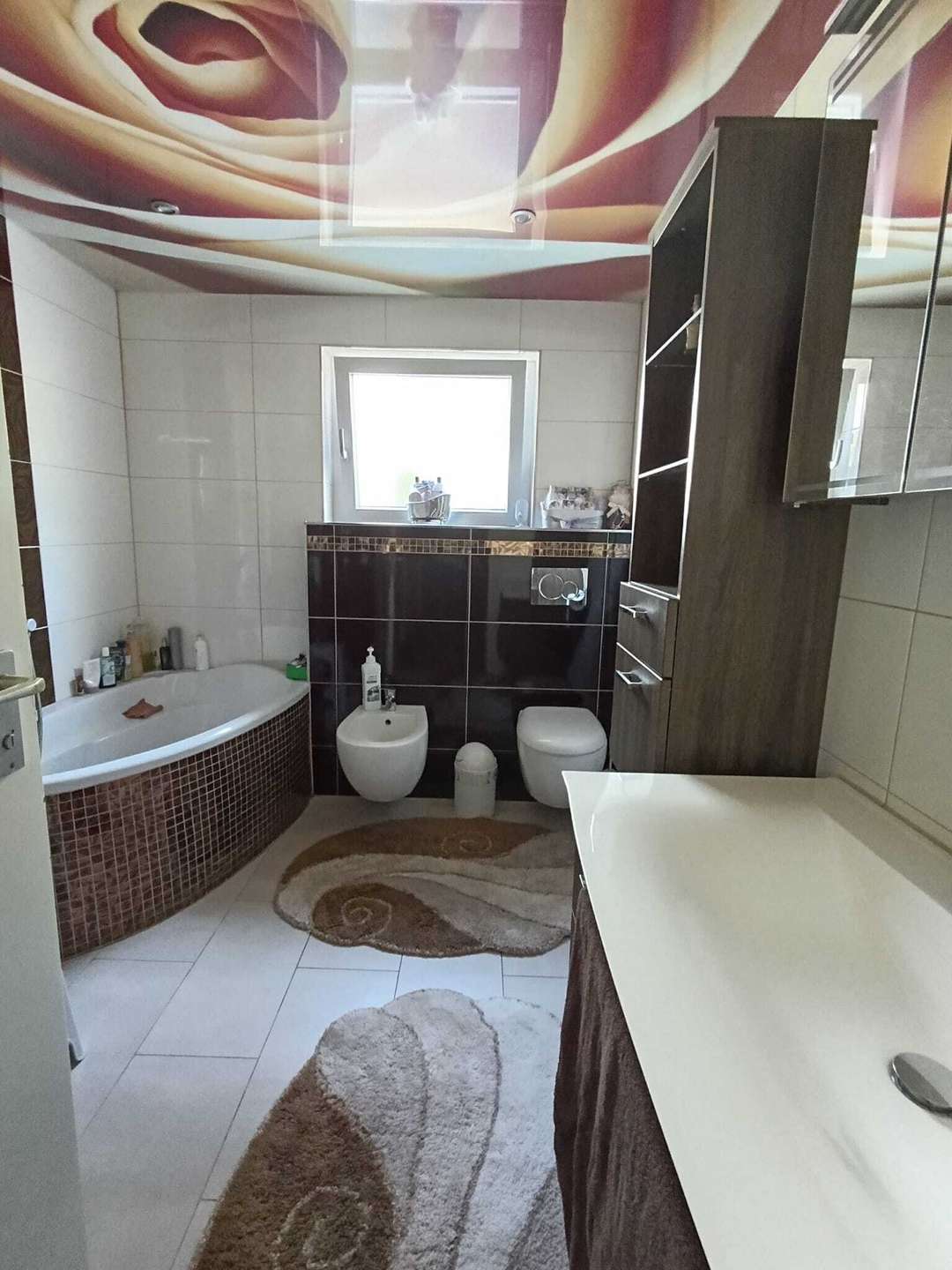 Immobilie in Keltern - großes Haus mit 3 Einheiten mit weitläufigem Grundstück und zahlreichen Nutzungsmöglichkeiten - Bild 6