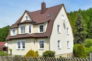 Generationenhaus oder Villa – Die vollständige Adresse der Immobilie erhältst du vom Anbieter., 9350 Lichtenstein/Sachsen – Vorschaubild 1