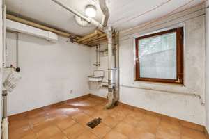 Bungalow auf ca. 400 m² Grund in ruhiger Lage: 145 m² auf einer Ebene (EG) - zzgl. 100 m² (UG) – Die vollständige Adresse der Immobilie erhältst du vom Anbieter., 85579 Neubiberg – Vorschaubild 22