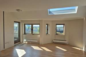 Alternative zum Haus: 5 Zimmer- Maisonette / Küche,  2 Bäder,  mitten in der Stadt/  Bezugfrei – Die vollständige Adresse der Immobilie erhältst du vom Anbieter., 65185 Mitte, Wiesbaden – Vorschaubild 10