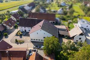 Zweifamilienhaus mit geräumigen Lagerflächen und angrenzenden Scheunen – Die vollständige Adresse der Immobilie erhältst du vom Anbieter., 89180 Berghülen – Vorschaubild 3