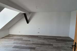 Großzügige Familienwohnung ! Toll renoviert - Sonnenbalkon inklusive – Radegaster Straße 13, 6842 Innerstädtischer Bereich Süd, Dessau-Roßlau – Vorschaubild 12
