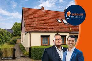 Gestalten und wohlfühlen: Charmante Doppelhaushälfte mit Garten und Garage in Magdeburg-Nordwest