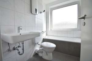Idealer Grundriss! Renovierte 3-Zimmer-Whg mit Balkon & Garage – Rathelbeckstraße 291b, 40627 Unterbach, Düsseldorf – Vorschaubild 7