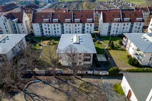 3-Raumwohnung mit Balkon und Terrasse ideal für Eigennutzer.