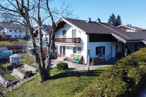Chieming am Chiemsee - Einfamilienhaus mit großem sonnigen Südgarten - Doppelgarage, Werkstatt – Die vollständige Adresse der Immobilie erhältst du vom Anbieter., 83339 Chieming – Vorschaubild 5