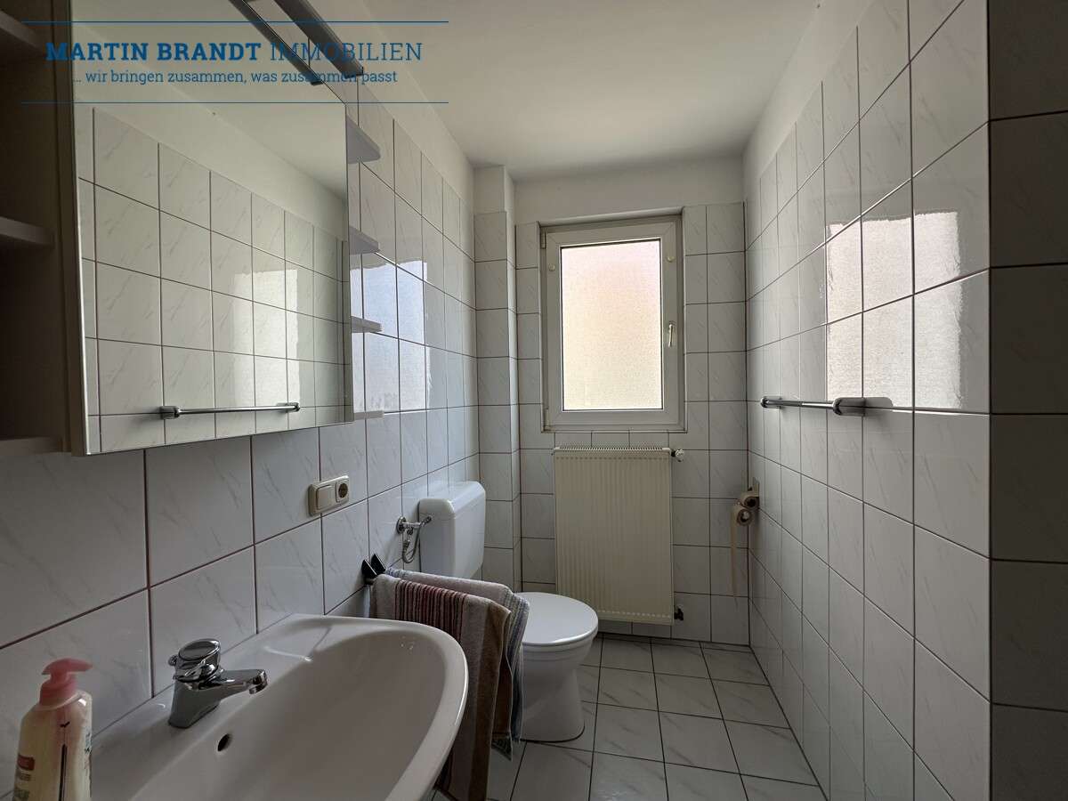 Immobilie in Hünfelden - Großzügiges Mehrfamilienhaus Anwesen mit schönen Garten in zentraler Lage von Hünfelden-Kirberg... - Bild 18