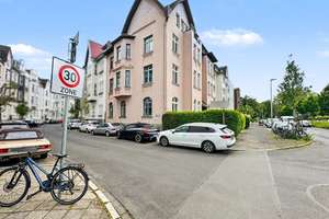 Kapitalanleger aufgepasst: 2-Zimmer Wohnung im wunderschönen Grafenberg – Die vollständige Adresse der Immobilie erhältst du vom Anbieter., 40237 Düsseltal, Düsseldorf – Vorschaubild 2