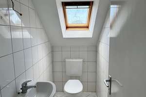 Schöne 3 Zimmer Dachgeschosswohnung in Essen Altendorf. Renoviert und bezugsfertig! – Heinrich-Strunk-Straße 42, 45143 Altendorf, Essen – Vorschaubild 13