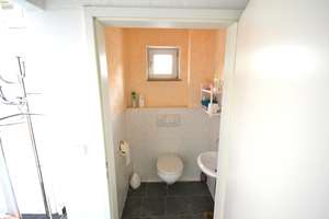 Helle Wohnung mit großen Fensterflächen von Stuttgart-Bergheim mit Terrasse! – Die vollständige Adresse der Immobilie erhältst du vom Anbieter., 70499 Bergheim, Stuttgart – Vorschaubild 8