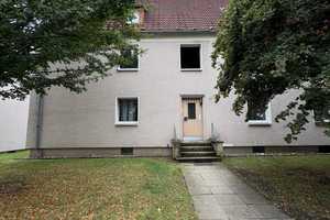 Charmante 2,5-Zimmer-Wohnung mit großer Wohnküche – frisch renoviert – Im Westerbruch 49, 45327 Essen – Vorschaubild 1