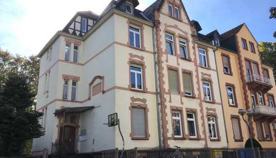 Bild von Elegantes und saniertes Mehrfamilienhaus nähe Hanauer Schlossgarten und City