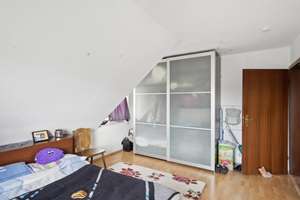 Provisionsfrei – Gepflegtes Zweifamilienhaus mit großem, sonnigem Garten – Die vollständige Adresse der Immobilie erhältst du vom Anbieter., 31515 Wunstorf – Vorschaubild 19