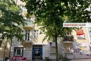 IMMOBERLIN.DE - Angenehme Altbauwohnung mit Loggia in gefragter Kiezlage – Die vollständige Adresse der Immobilie erhältst du vom Anbieter., 10245 Friedrichshain, Berlin – Vorschaubild 2