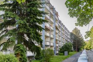 Wir sanieren für Sie: 3-Zimmerwohnung mit Erdgeschoß! – Finsterwalder Str. 9, 1239 Prohlis-Süd, Dresden – Vorschaubild 1