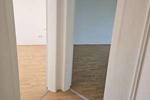 Renovierte 6-Zimmer-Dachgeschosswohnung im Altbau in Offenbach am Main – 63065 Wilhelmschule, Offenbach am Main – Vorschaubild 9