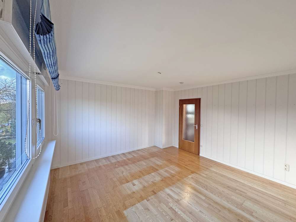 Immobilie in Hamberge - Hamberge: Modernisiertes Einfamilienhaus mit Garage, Wohnkeller und Südgrundstück - Bild 8