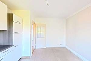 *Nur 1% Provision* Karlsruhe-Oststadt: 2-Zimmer-Wohnung mit Balkon und viel Potenzial – Die vollständige Adresse der Immobilie erhältst du vom Anbieter., 76131 Oststadt, Karlsruhe – Vorschaubild 5