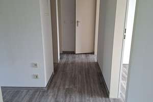 Schöne, helle 4-Zimmer-Wohnung mit großem Balkon – Tapachstr. 95, 70437 Rot, Stuttgart – Vorschaubild 6