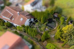 Gepflegtes Mehrfamilienhaus mit ca. 270 m², Garten, weitläufigem Ausblick und 3 Garagen – Die vollständige Adresse der Immobilie erhältst du vom Anbieter., 73630 Remshalden – Vorschaubild 23