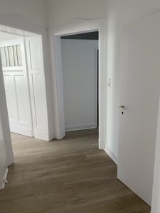 frisch renovierte 4-Zimmer-Wohnung mit Balkon in Bielefeld-Innenstadt