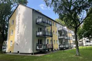 Auf gute Nachbarschaft: interessante 3,5-Zimmer-Wohnung mit Sonnenbalkon – Alter Heideweg 45, 44339 Dortmund – Vorschaubild 1