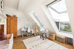 Dunckerstraße, Helmholtzkiez: Dachgeschoss-Wohnung mit zwei Terrassen, vier Zimmern, Kamin, Lift, AC – 10437 Prenzlauer Berg, Berlin – Vorschaubild 19